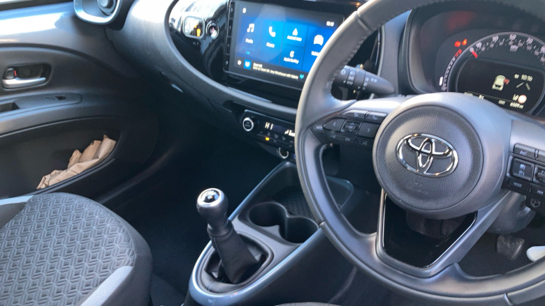 Toyota Aygo X 1.0 VVT-i Edge 5dr Petrol Hatchback